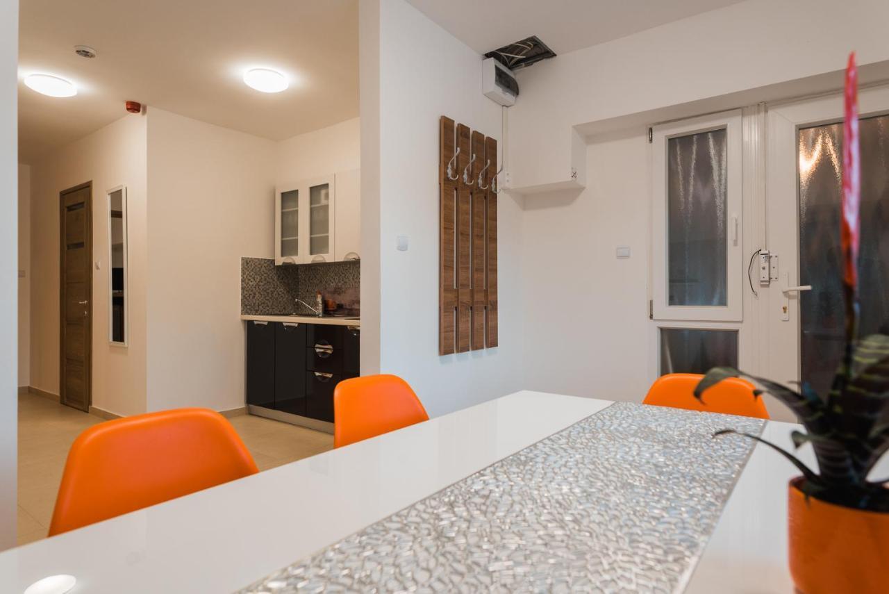 Tisza Gyongye Apartmanhaz Apartment Szeged Exterior photo